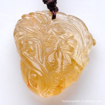 金發(fā)晶手雕龍招財(cái)墜 龍年開運(yùn)的天然水晶臻品
